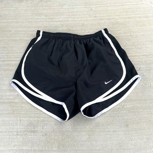 Black Nike shorts